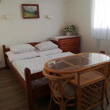Bed & Breakfast Willa Galicja *